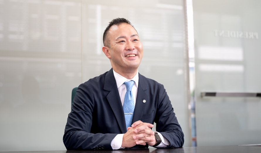 代表取締役社長 河野 泰治